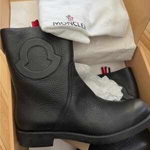 Moncler Valentine Boots